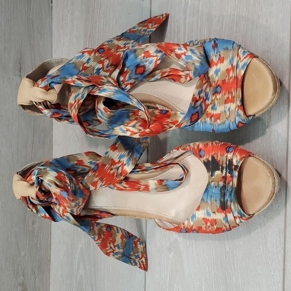 Ugg Australia Lucianna Espadrille Wedge Sandals Lace up Gladiator shoes sz 10 - Picture 4 of 13